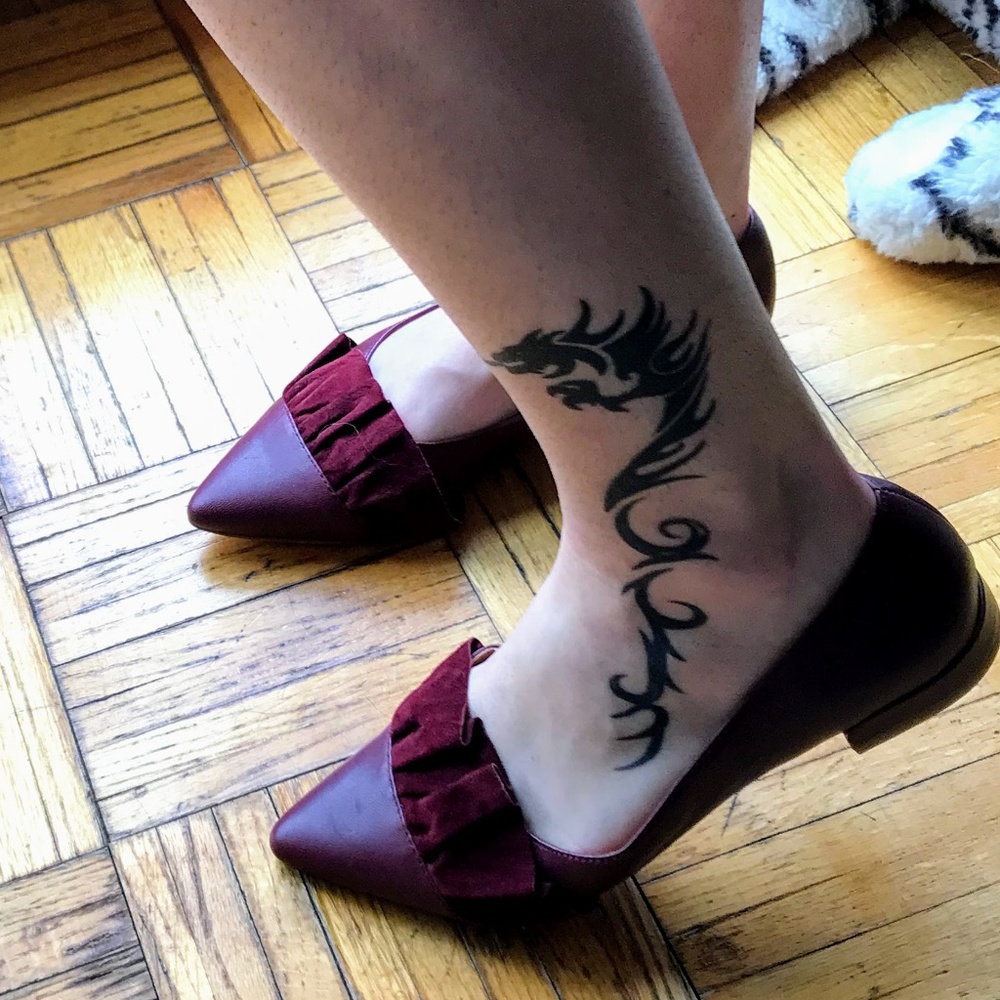 H by Halston  Burgundy Hazel Pointed Toe Flats